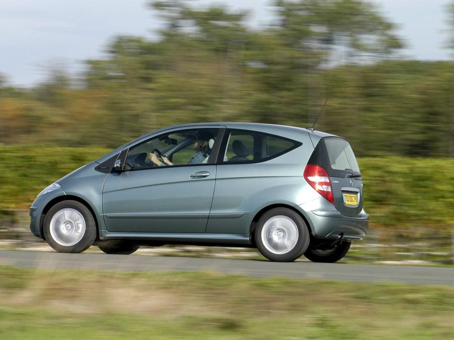  Mercedes-Benz A180 CDI 3-Door 2004 года  (фото 14 из 21)